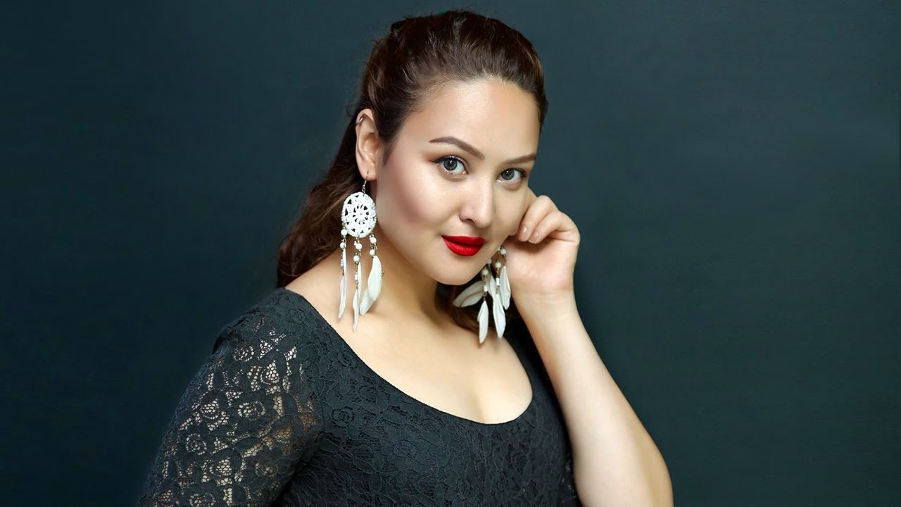Itchya Karki Beauty Therapist / Make-up Artist | Speak to Me | Rojin Shakya | GlamourNepal.Com