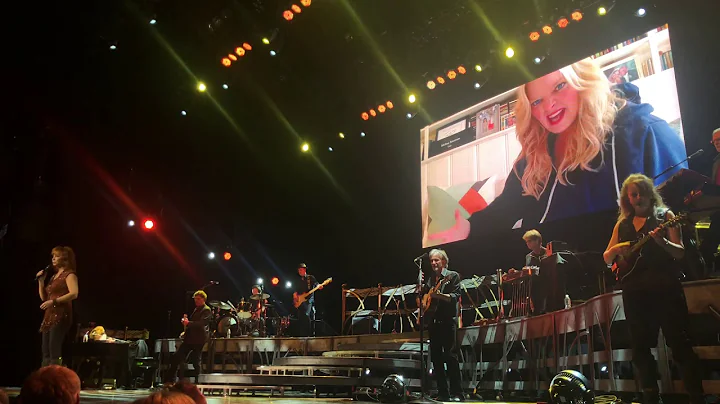 Im A Survivor - Reba McEntire & Melissa Peterman (...