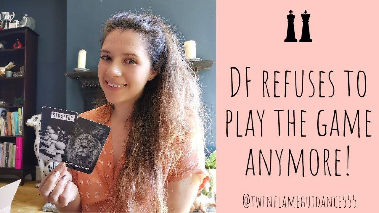 TWIN FLAME READING | DF walks away & refuses to play the game. DM suddenly changes strategy 💕