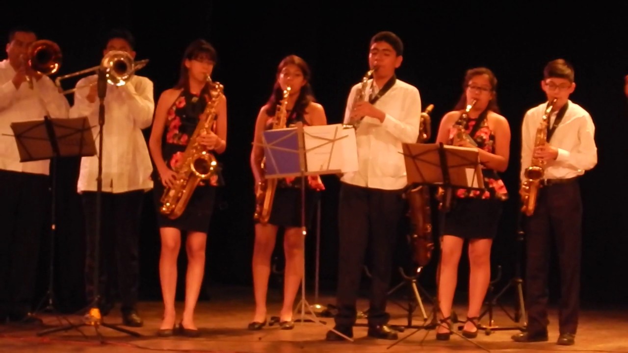 In The Mood by Marimba Orquesta Hnos. Godoy YouTube