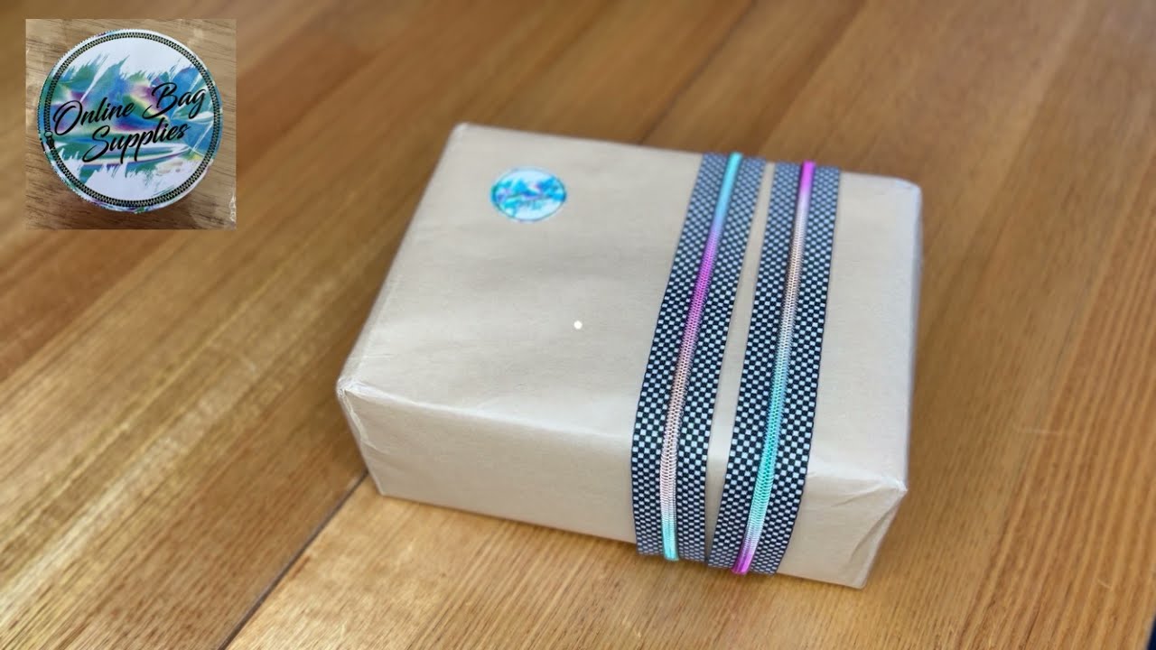Unboxing the 2021 Christmas Gift Box from Online Bag Supplies