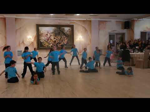 DANCE ACADEMY -ΑΠΟΚΡΙΑΤΙΚΟΣ