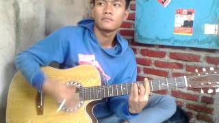 Video thumbnail of "dhyo Haw - Jarak Dan Kita(cover)"