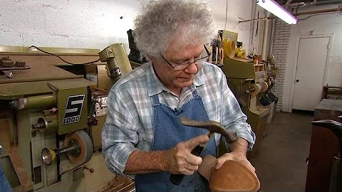 A Texas tradition: Cowboy bootmaker