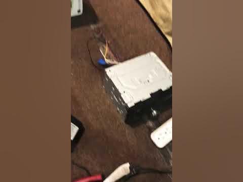 How to test a car radio without installing it at home - YouTube