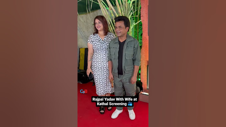Comedy king Rajpal Yadav Arrives with wife at Kathal Special Screening. #rajpalyadav #Rajpalwithwife