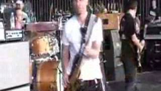 Video thumbnail of "Pearl Jam - Down"