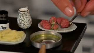 Tiny Spaghetti and Meatballs - Tiny Kitchen Cookoff