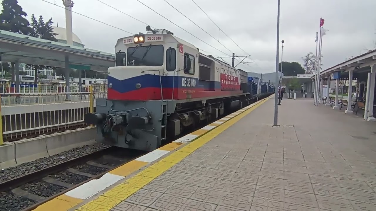 DE 33 00 (FREIGHT TRAIN) @batuhayat 