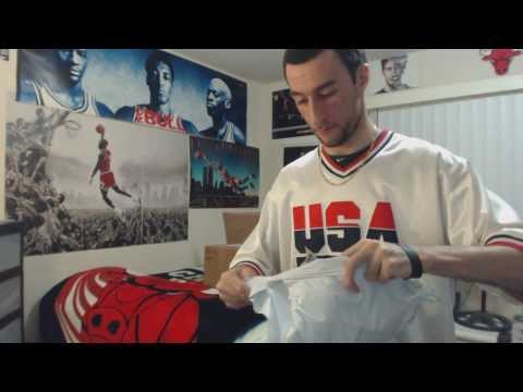 unboxing:-chicago-bulls-champion-nba-shorts-(1080p)