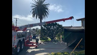 Runaway Truck Crashes In To House - Rotator Lift And Winch