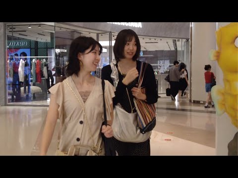 Bangkok street mall, beautiful Asian girl | 방콕 스트리트 쇼핑몰, 아름다운 아시아 소녀