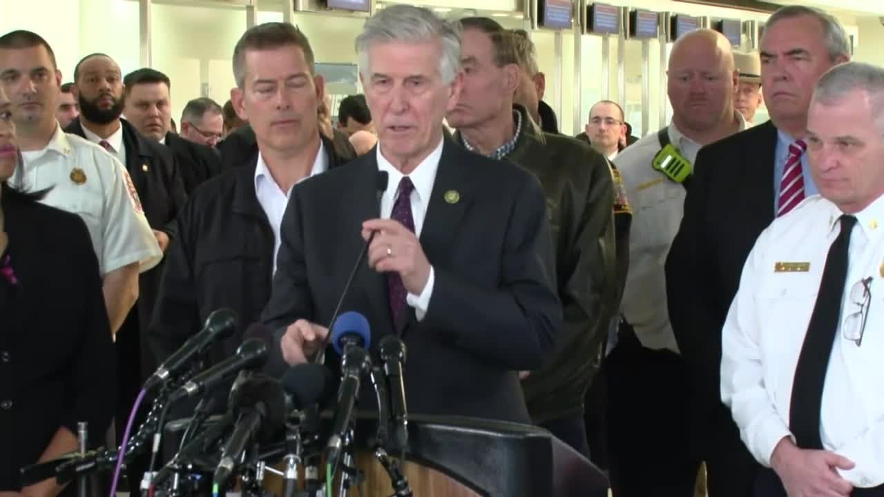 No survivors found after Army helicopter collides with passenger jet ...