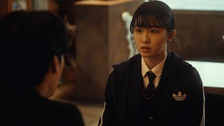 A runaway high school student works part-time at a bar l Dating pub EP.2