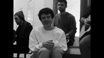 Alec Benjamin - Water Fountain (Live)