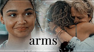 JJ & Kiara || Arms (+3x10)