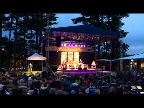 Video: LL Bean Concert Series 2019. Freeport Maine