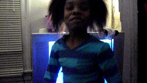 Singing Baby naja