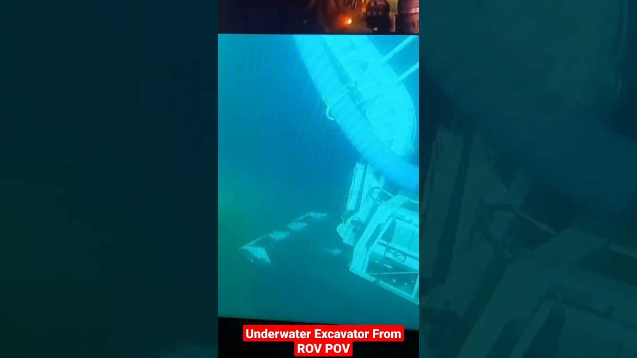 Excavator on Seabed!!!