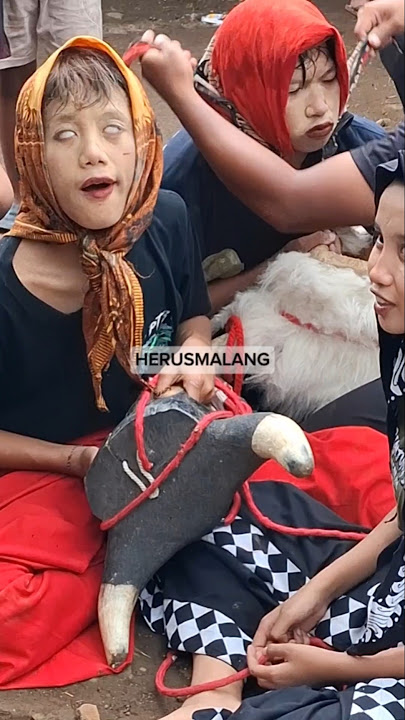 KALAP KESURUPAN WANITA DANDAN #bantengan #kalapan #kesurupan #shortvideo