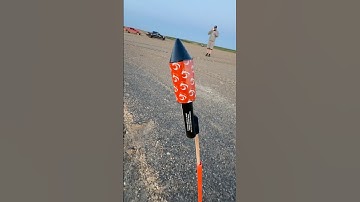 LEGAL STROBE ROCKETS. OMG. #Fireworks #Shorts #StrobeRocket #Viral