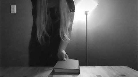 Adolescence of a Fluorescent Bulb, dedicated to Jaakko Hintikka