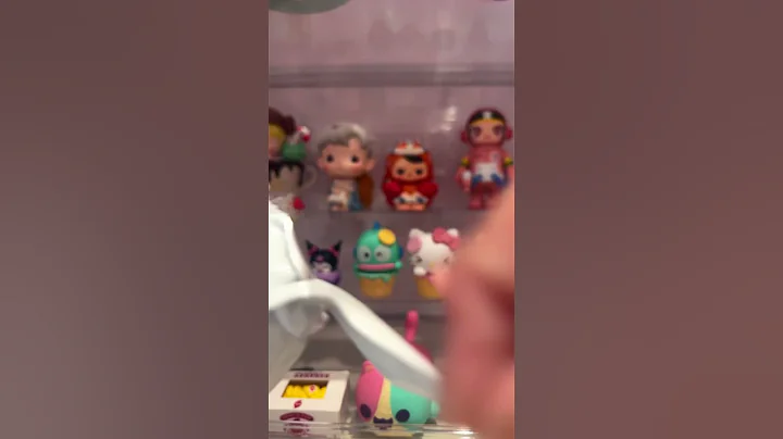 Unboxing Skullpanda the warmth series!!! ❤️💖#skullpanda #popmart #unboxing #blindbox