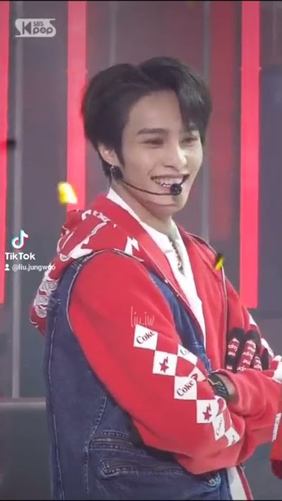 Evil maknae wayv emang meresahkan #yangyang #nct #wayv