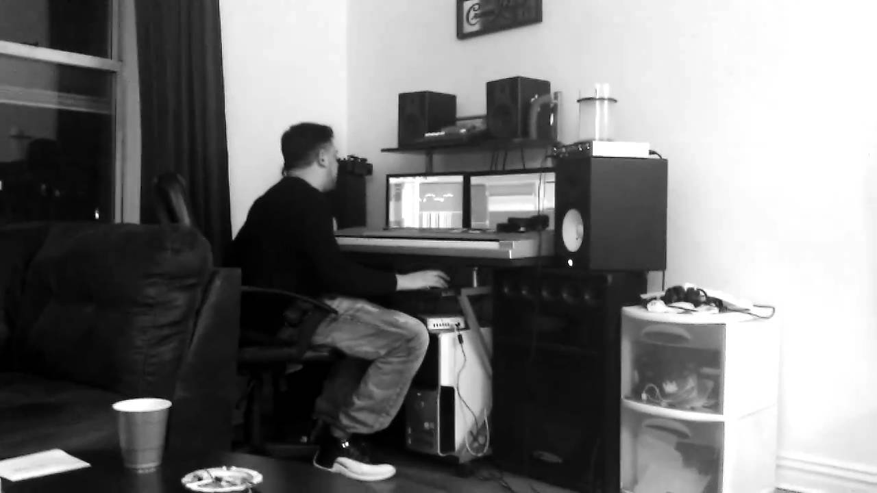 $teez @  Royal $tudios Chillin