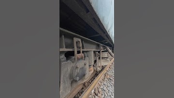 smoothly line change train wheels . cross point #shorts #ytshorts
