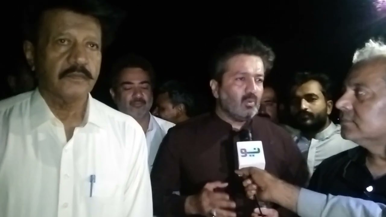 thatta... Reporting on Thatta Sea Cyclone Bipper Joy. Report Fresh Gul 0092315205q648