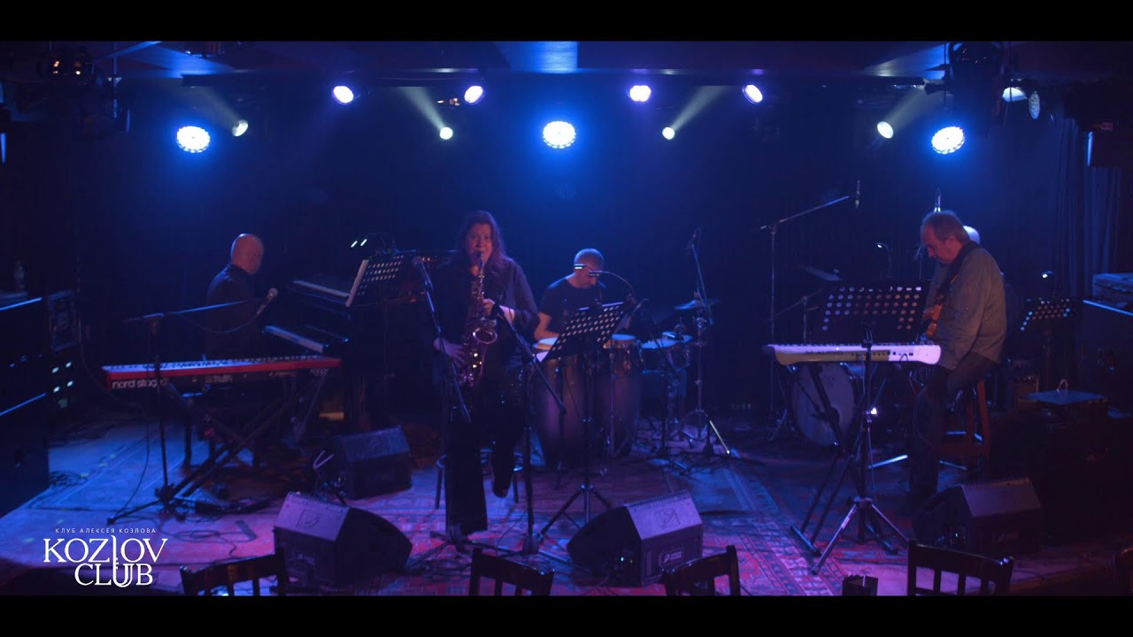 АННА КОРОЛЕВА И «АРСЕНАЛ» АЛЕКСЕЯ КОЗЛОВА