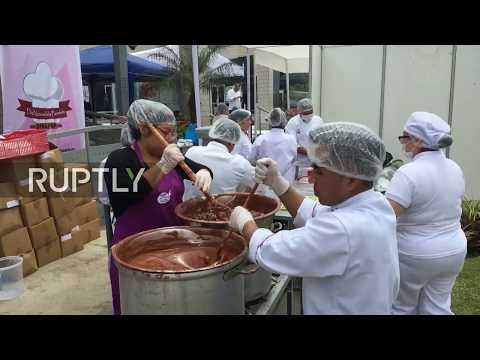 LIVE: Chocoholics watch creation of world’s biggest chocolate bar