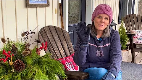 How I Make A Fresh Greenery Swag 🌲✅ Simple & Easy! 👍🏼 #greenerynature #holidaydecor