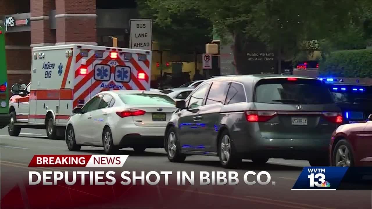 Deputies shot in Bibb County, manhunt underway - YouTube