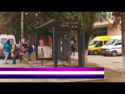 დაზიანებული მოსაცდელები გორში–ოპოზიცია ქალაქის მერს მიმართავს