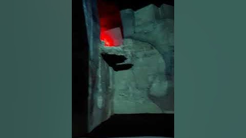 Cave 5 music light show