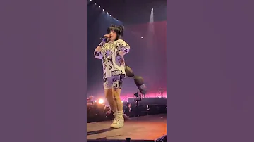 Billie Eilish Performing Billie Bossa Nova At The Climateare In Seattle Washington Laurenxrenae 