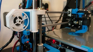 Anet A8 X Motor Decoration - Smiley v1 in action during print of v2