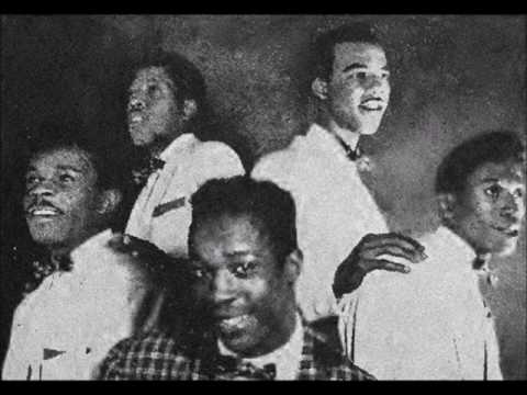 Clarence Paul & Group (Ivies) - Falling In Love Again / May Heaven Bless You - Roulette 4196 - 1959