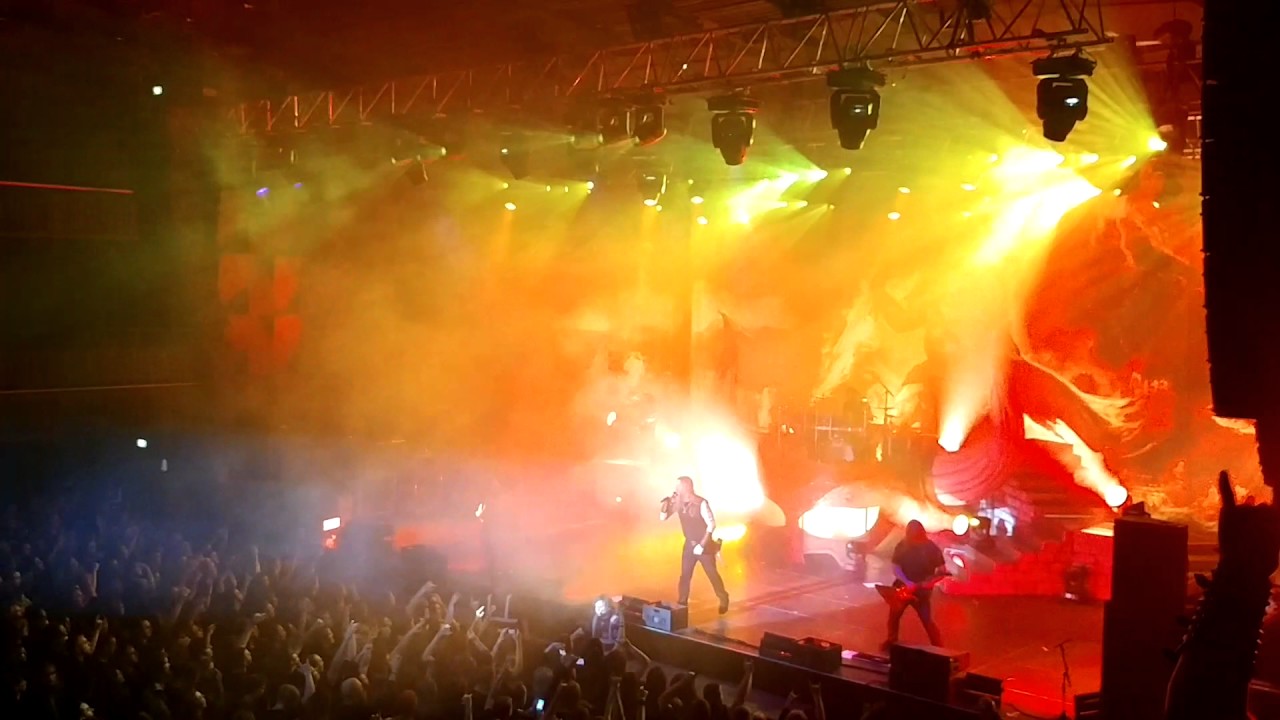 Amon Amarth - Death In Fire (Live Prague 2016-11-25) - YouTube