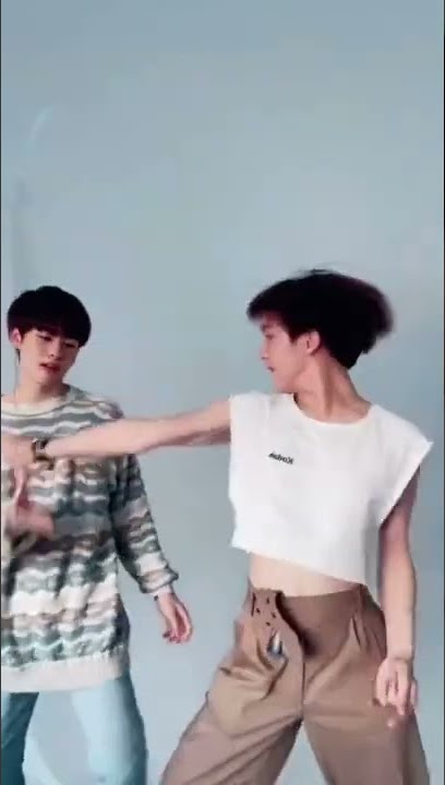 SantaEarth Couple 'TroubleMaker' Dance.#santaearth #earthkatsamonnat #myonly12pc #cooheart