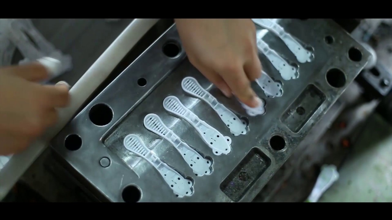 Unic Palillos | New production of Clothes Pegs