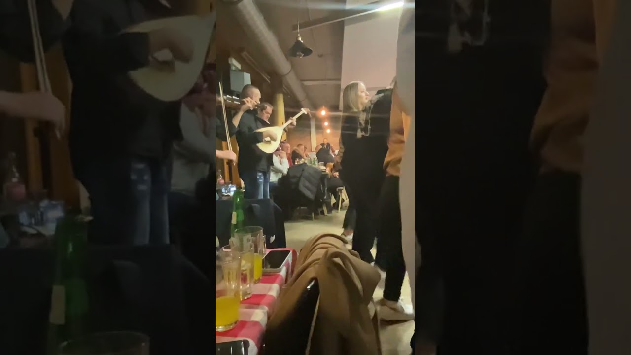 Kolo Ivan Martinović i Kruno Ćorluka