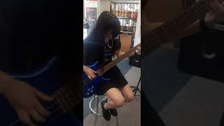 Slap, Slap and more Slap!🤘🤘 My friend is testing her new bass at music store in Plzeň