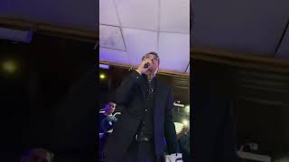 Uriel Lozano Eso es quererte-La piel bien caliente