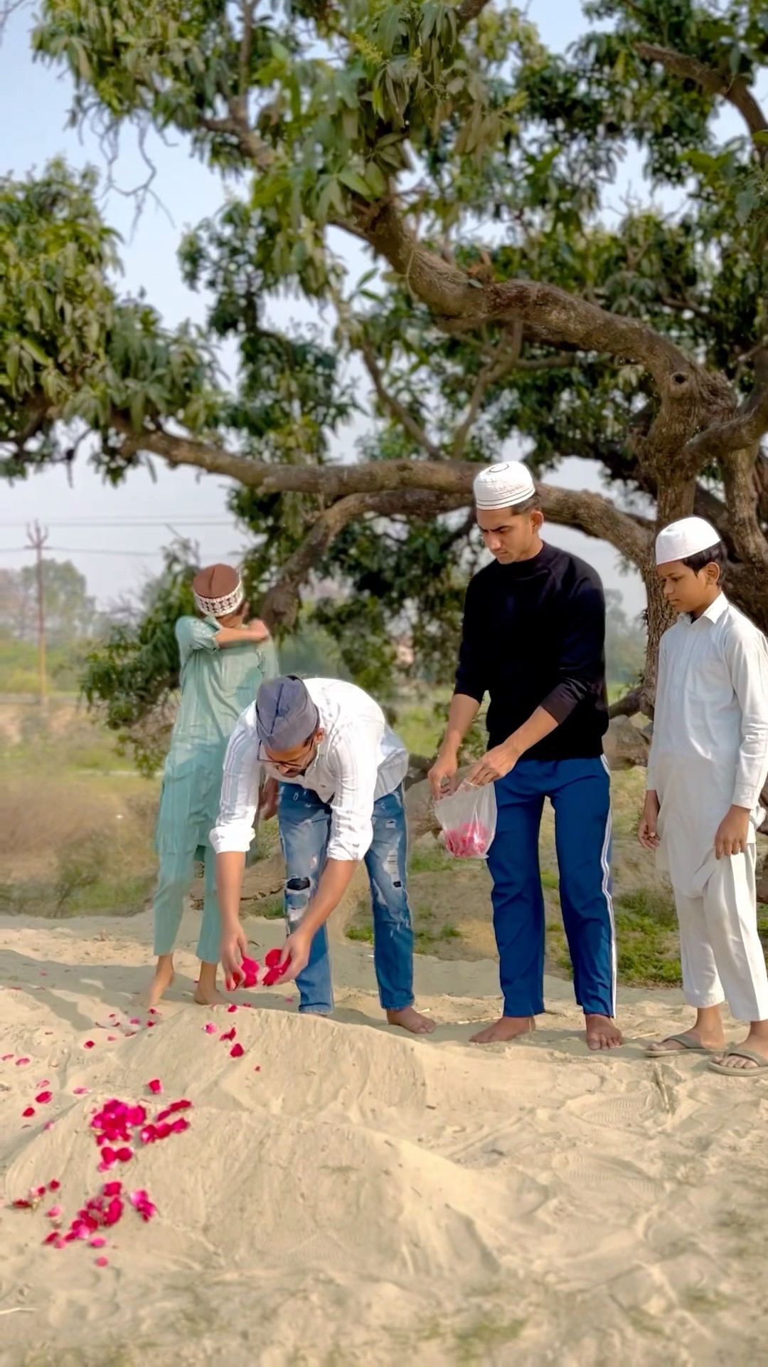 रोज़े में ऐसे कामो से ज़रूर बच्चे? #foryou #shortsfeed #emotional #islamic #islamicshorts #ramadan