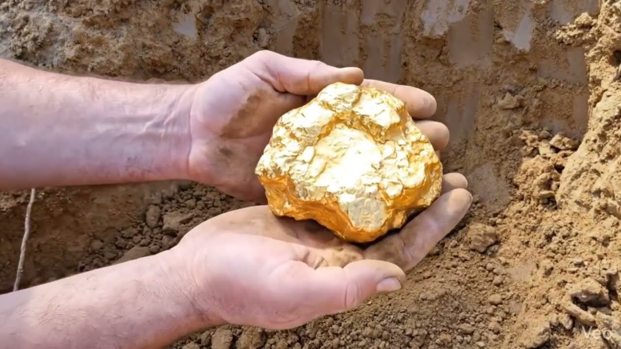 💰 Gold Discover From Hidden Stone | Amazing Gold Reveal Inside Rock (VFX) #gold #descovery #reveal