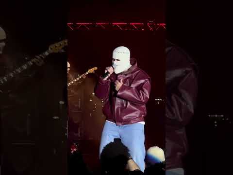 و بقيت وحيد