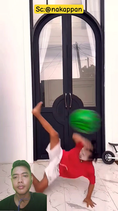 Tendangan Salto BEGOK Bola nya kembali ke Begok lagi #comedy #funny #lucu #ngakak #hiburanrakya